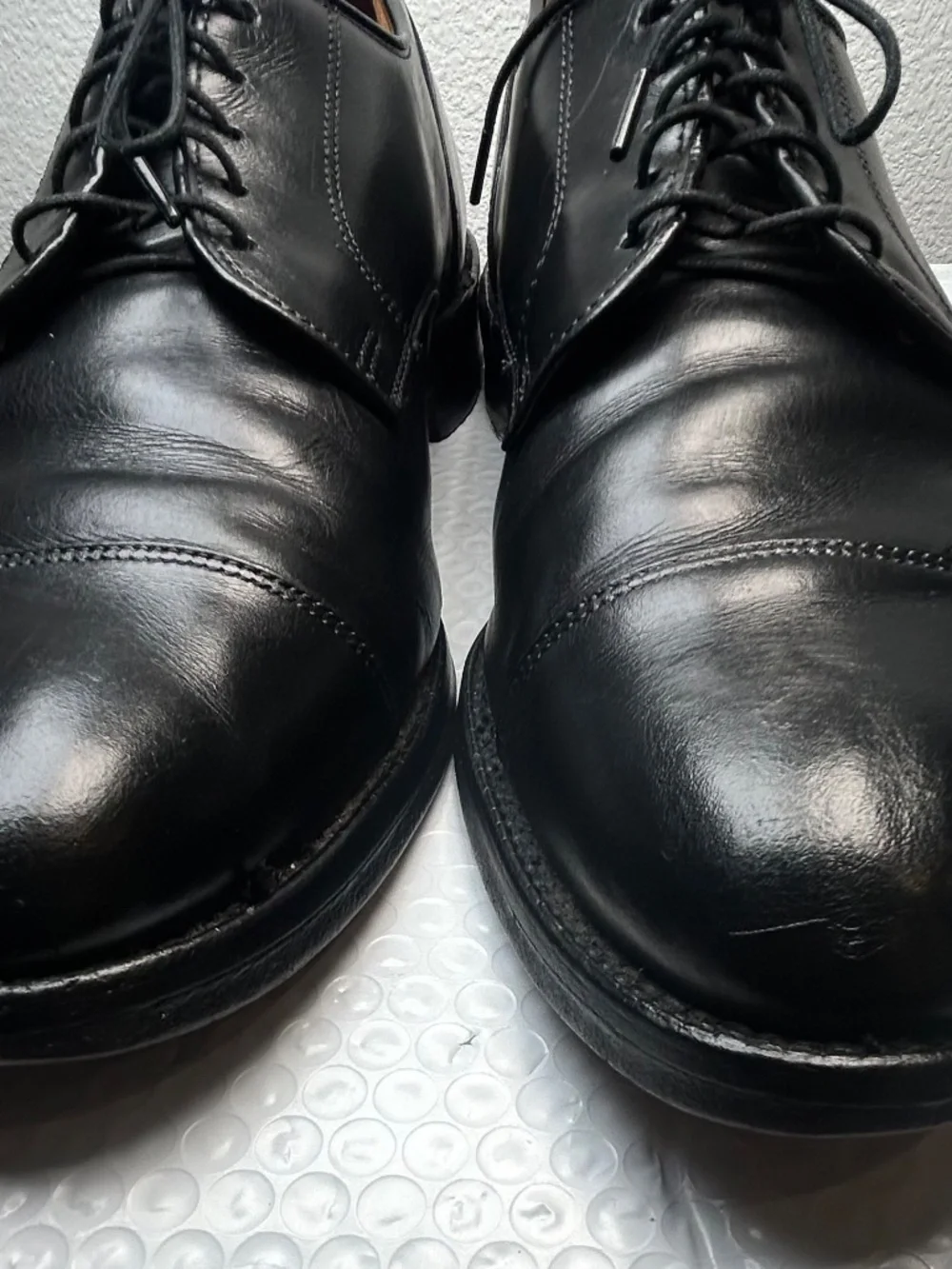 Allen Edmonds Cap Toe Dress Shoes Men's Size 12B Black Leather Oxford Classic